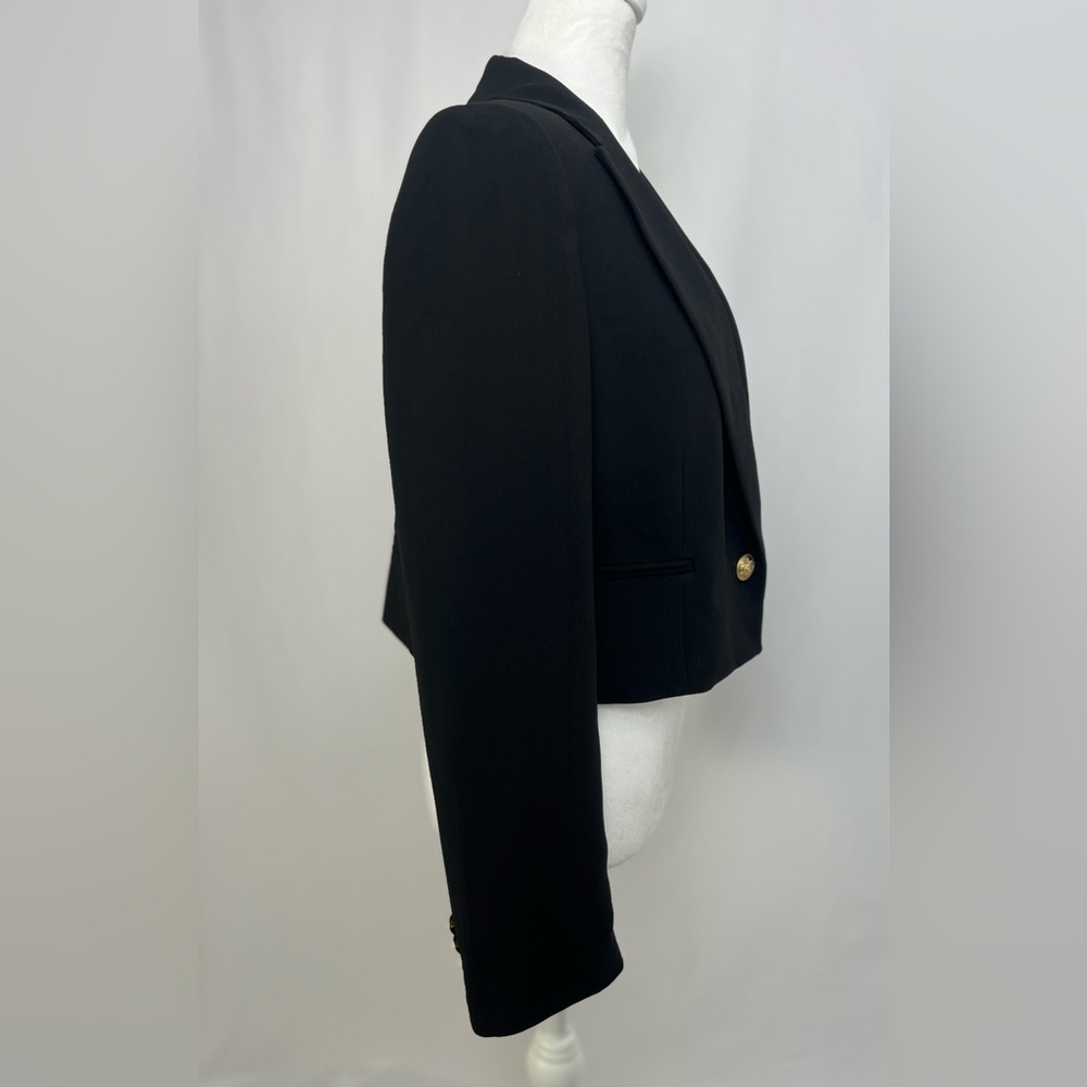 NEW / Cropped blazer in city crepe / B002 - Picture 3 of 7